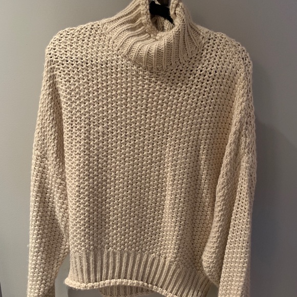 H&M Sweaters - Turtleneck sweater